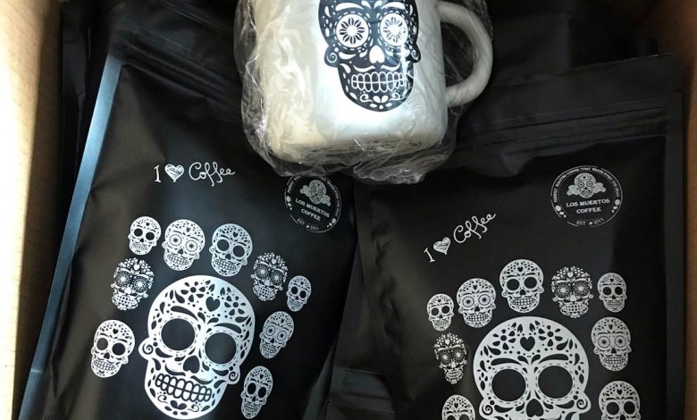 balenia kávy Los Muertos Coffee - káva so smrtkami
