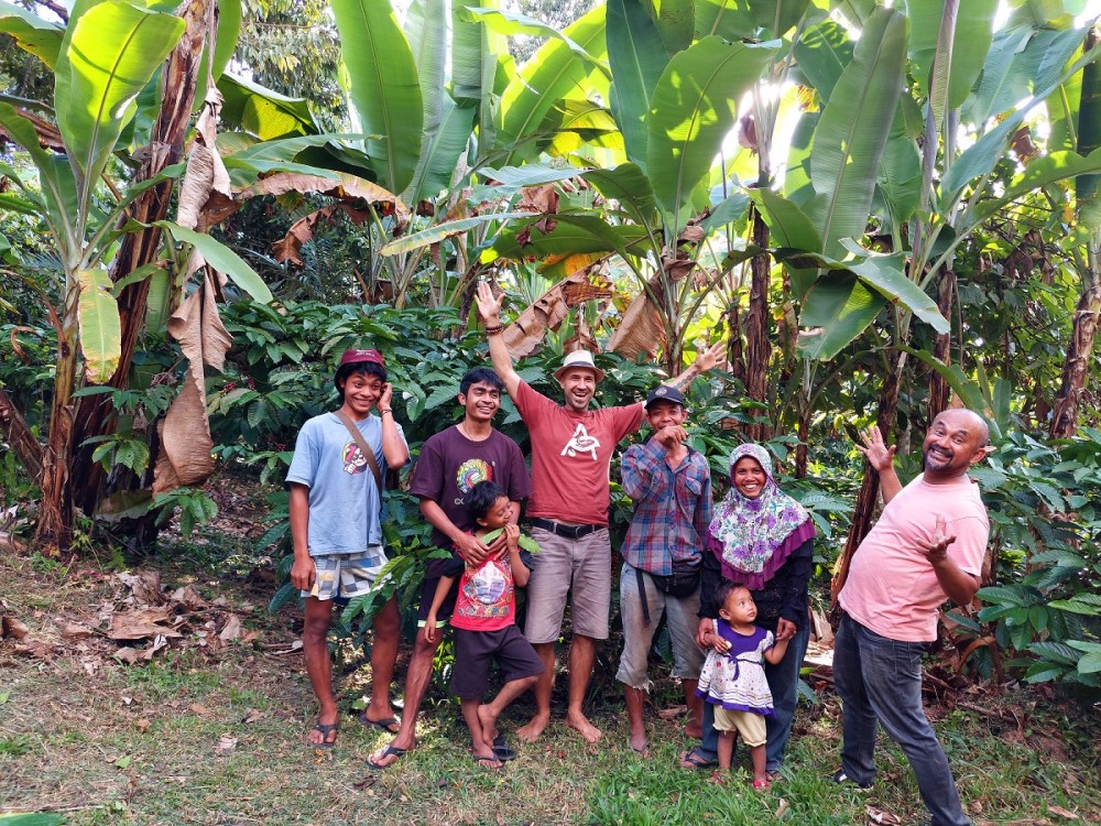 Luka Ondrišák, Bang Lalu a farmári na Lomboku