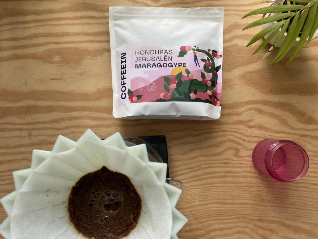 Honduras Jerusalén Maragogype od Coffeeinu - príprava filtrovanej kávy
