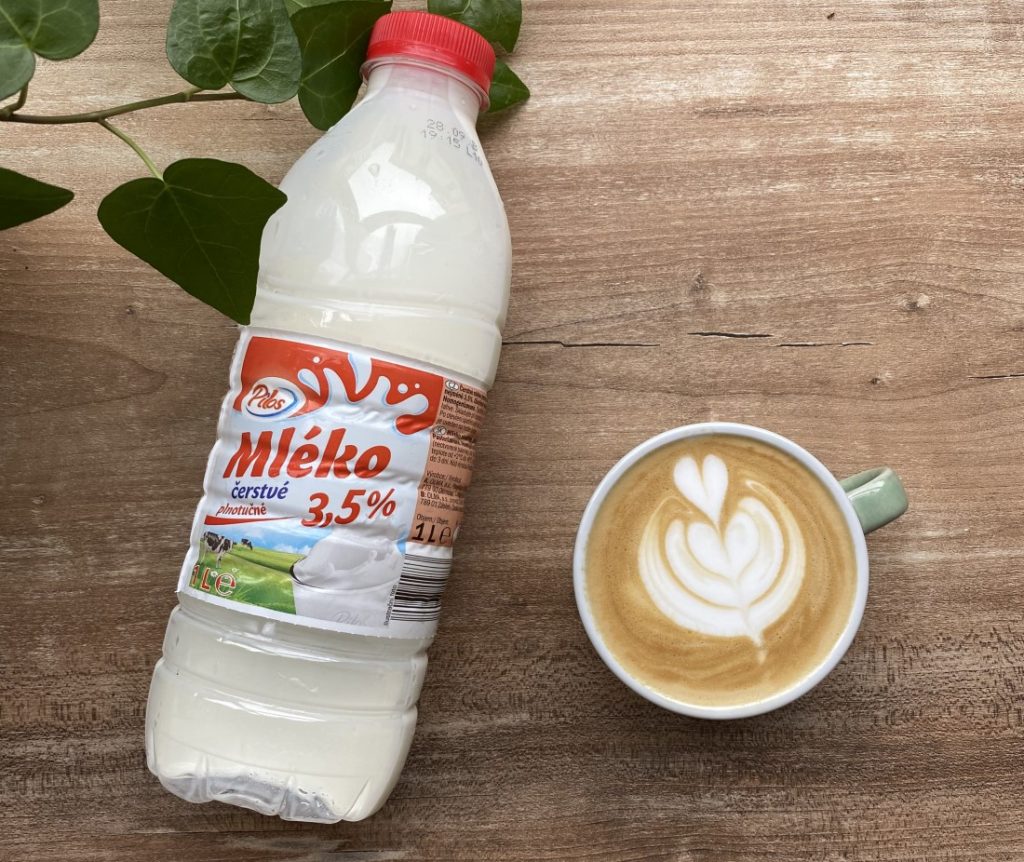 Pilos - mlieko čerstvé plnotučné - cappuccino
