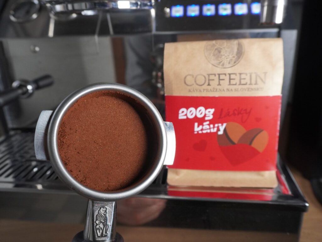 Coffeein - 200g lásky - namletá káva v páke