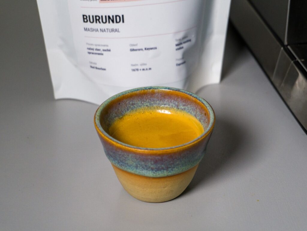 Burundi Masha Natural od BeCafé - hotové espresso