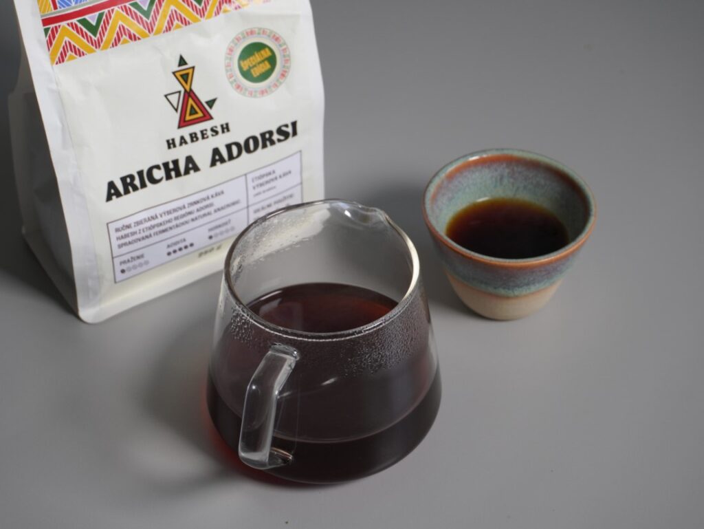 Habesh Aricha Adorsi - hotová filtrovaná káva