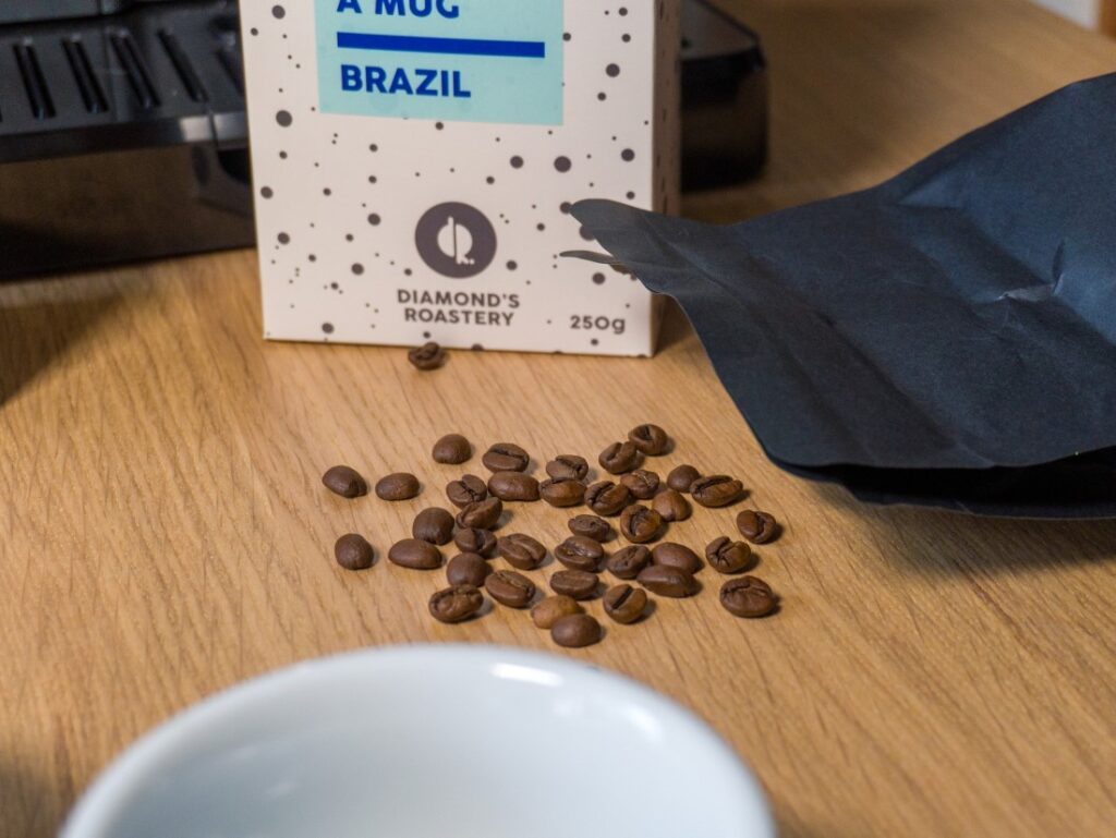 Brazília Fazenda Santa Luzia od Diamonds Roastery - zrná