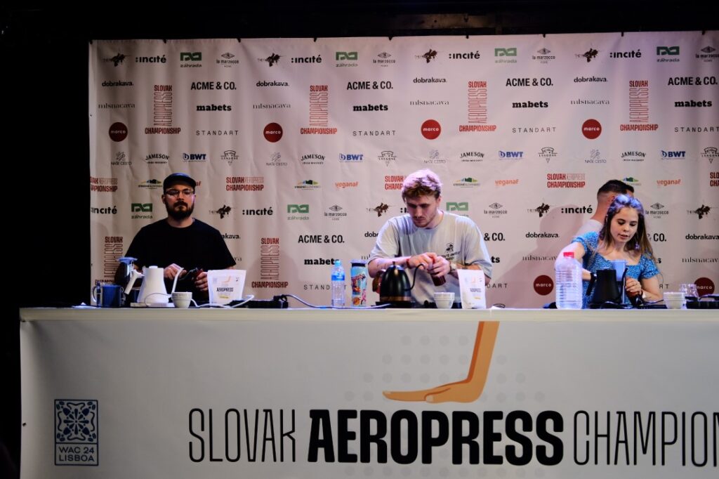 majstrovstvá Slovenska v príprave kávy cez AeroPress 2024