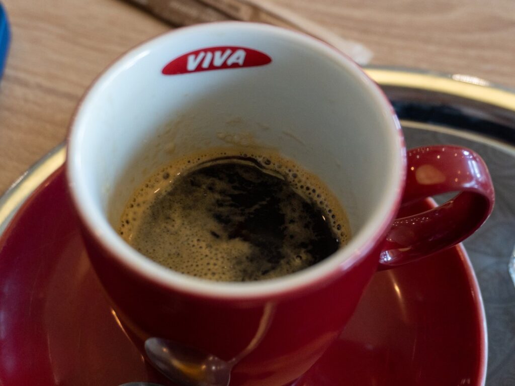 Viva - dvojité espresso na čerpacej stanici OMV