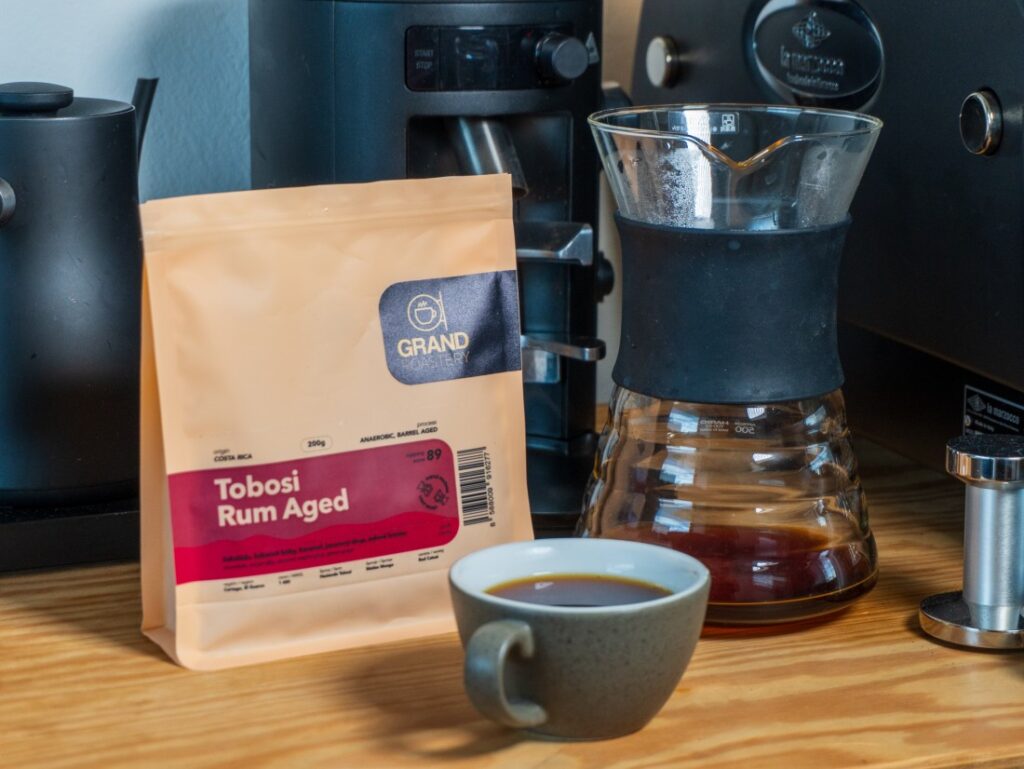 Tobosi Rum Aged od Grand Roastery - filtrovaná káva - chemex