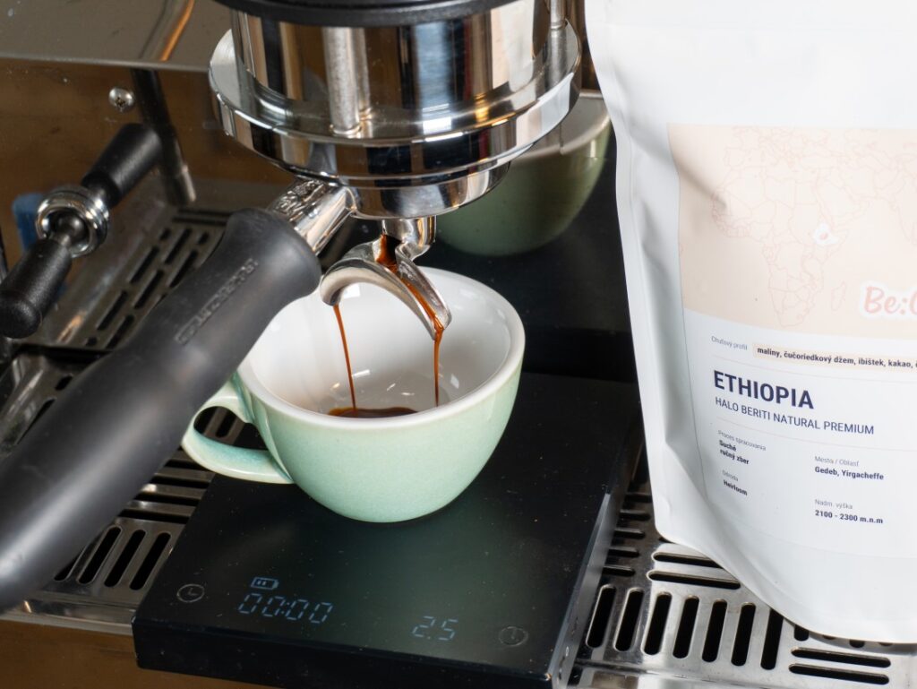 Etiópia Halo Beriti Natural Premium od BeCafé - príprava espressa