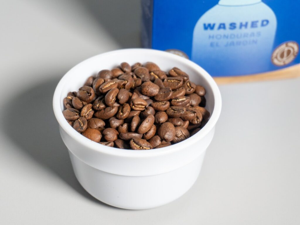 Honduras El Jardin od Coffeeinu - zrno