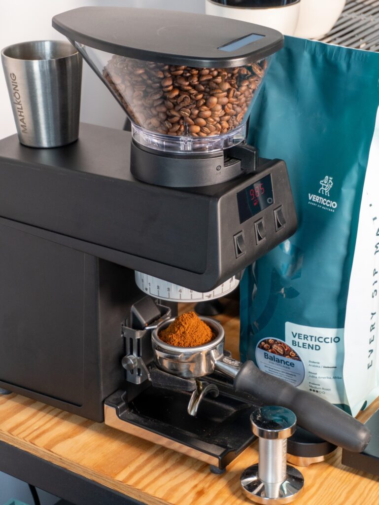 La Marzocco Pico - mletie kávy