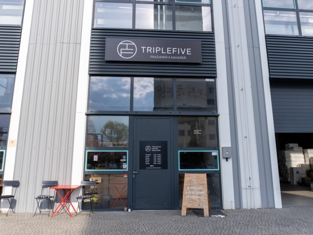 Triple Five Coffee - pražiareň a kaviareň