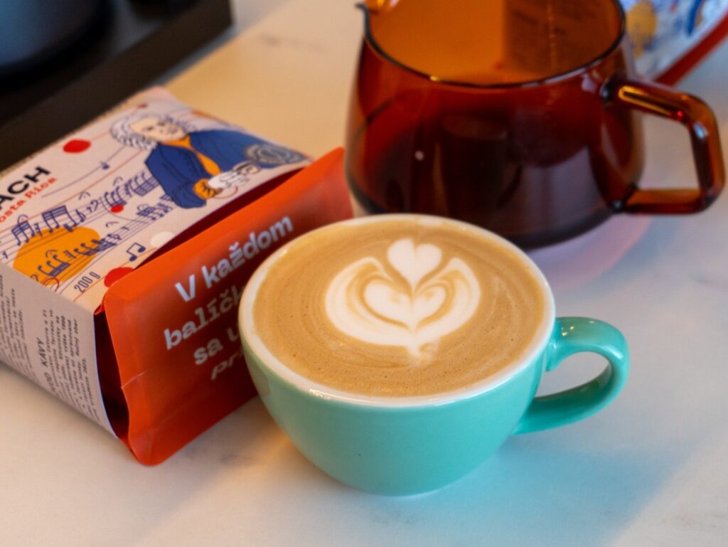 COFFEEIN Costa Rica Canet Bach - cappuccino