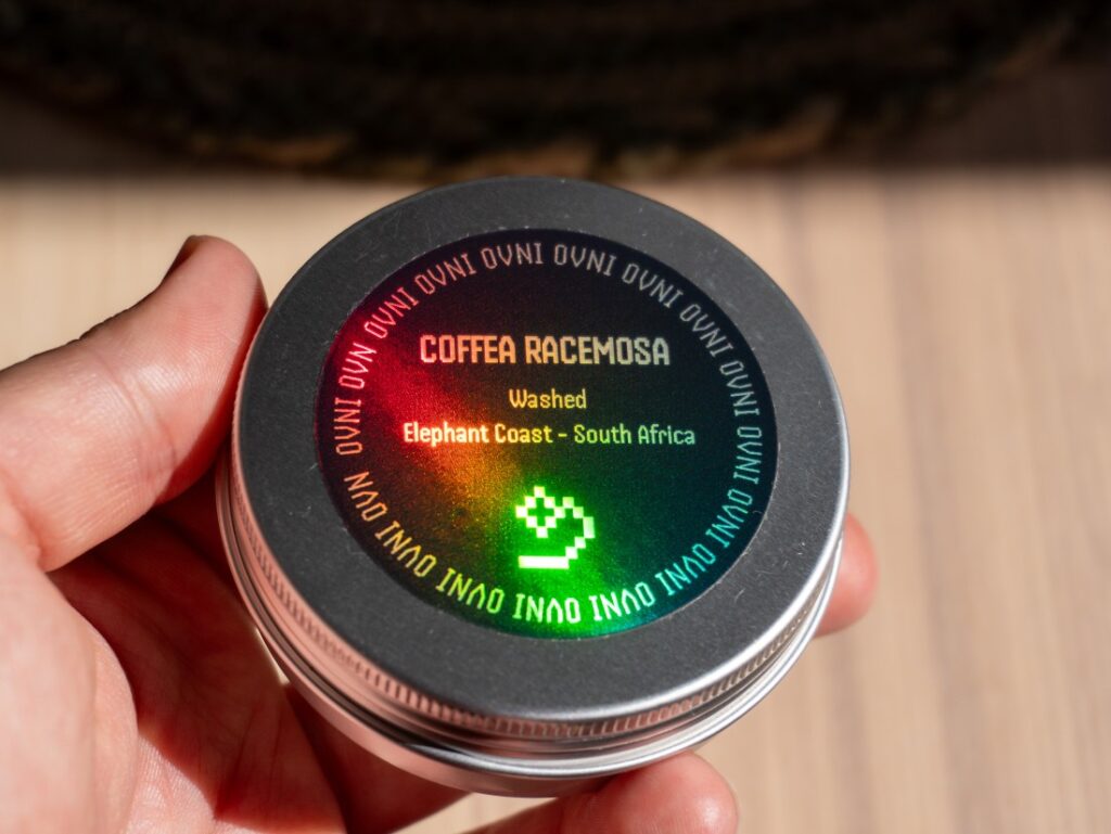 Coffea Racemosa od Ovni - obal