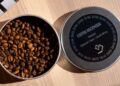 Coffea Racemosa od Ovni - otvorený obal