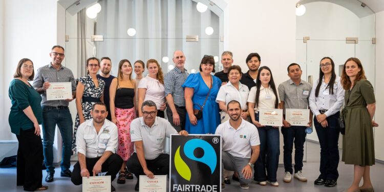 Fairtrade Specialty Coffee Dialogue v Prahe - spoločné fotenie