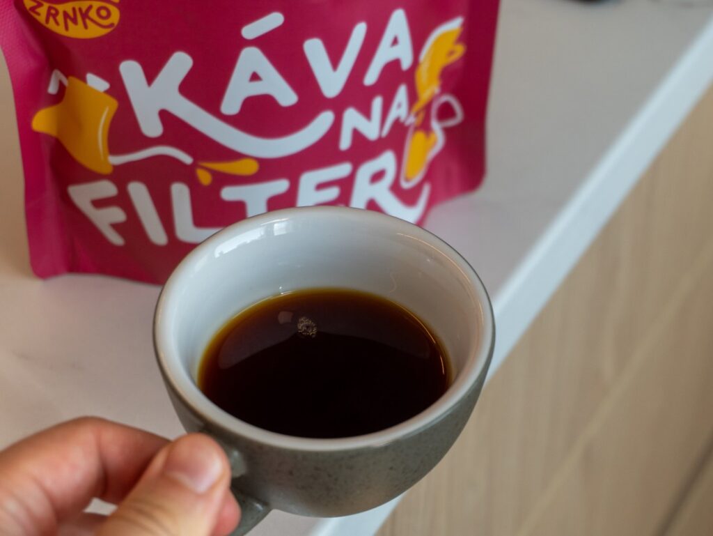 Zlaté Zrnko - Káva na filter - hotová filtrovaná káva