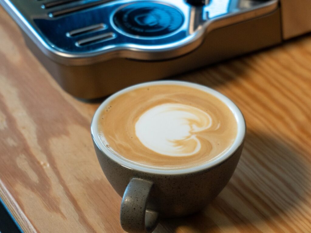 DeLonghi La Specialista Touch - cappuccino