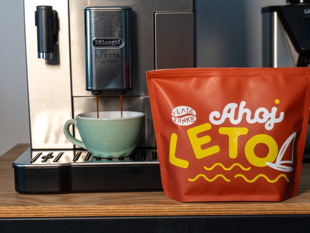 Zlaté Zrnko - Ahoj Leto - príprava espressa