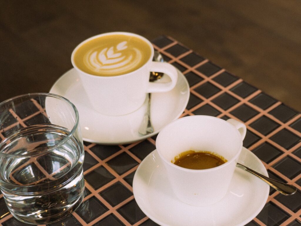 kaviareň LOT - cappuccino a espresso