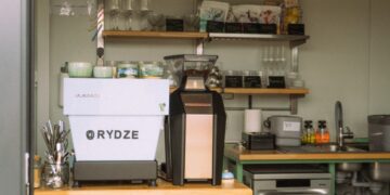 kaviareň Rýdze v Golianove - La Marzocco