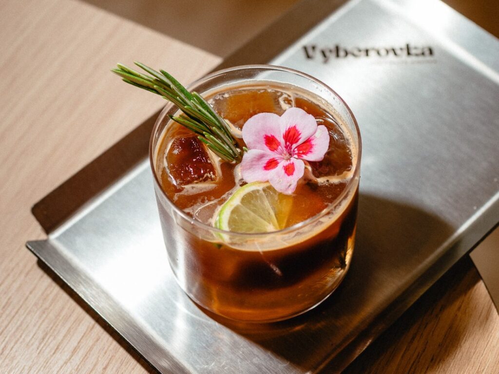 kaviareň Výberovka - Vráble - kávový drink