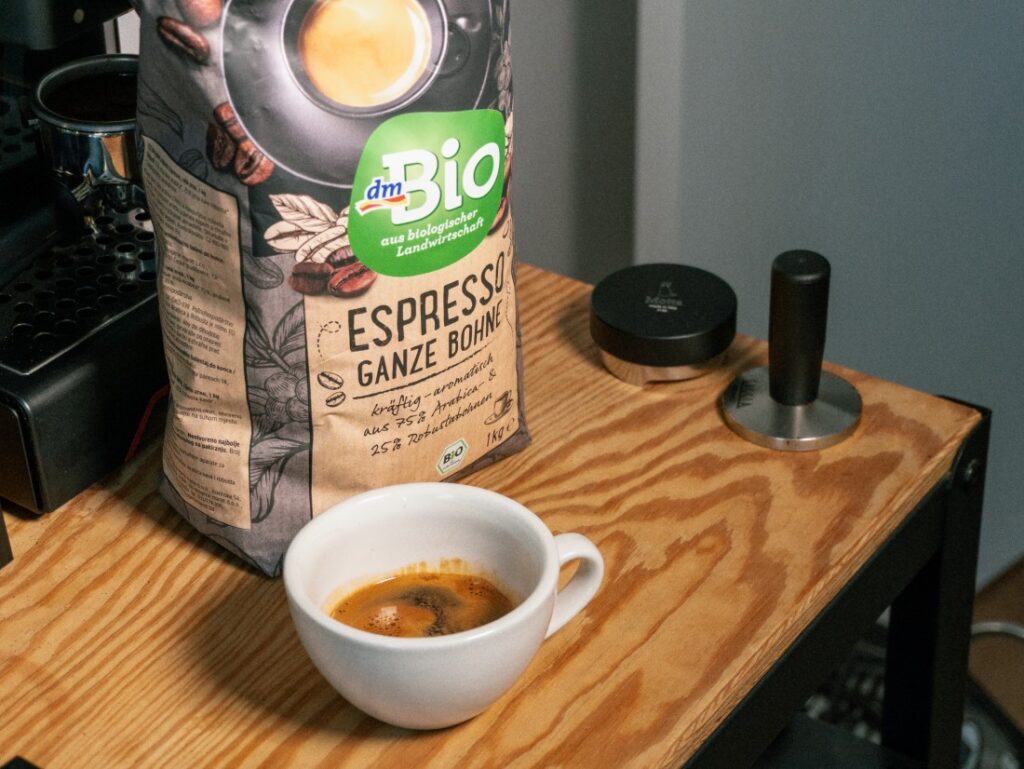 DM Bio Espresso - espresso na stole
