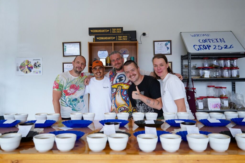 Filip Lörinc a COFFEEIN na cuppingu v Kostarike