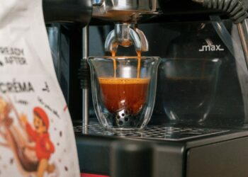 recenzia Créma Lover od READY AFTER - tečenie espressa